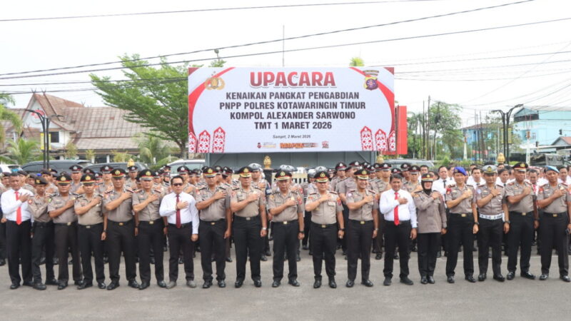 Polres Kotim Adakan Upacara Kenaikan Pangkat Pengabdian PNPP Polres Kotawaringin Timur