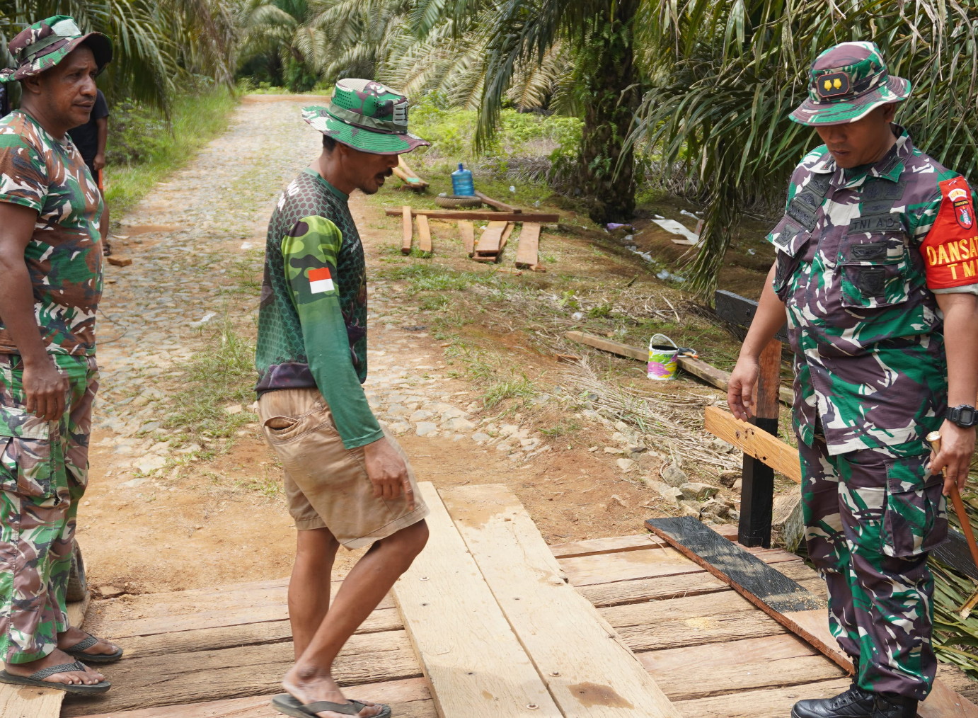 Dansatgas TMMD Reguler ke-127 Tekankan Semangat Dan Moril Anggota Dalam Bekerja