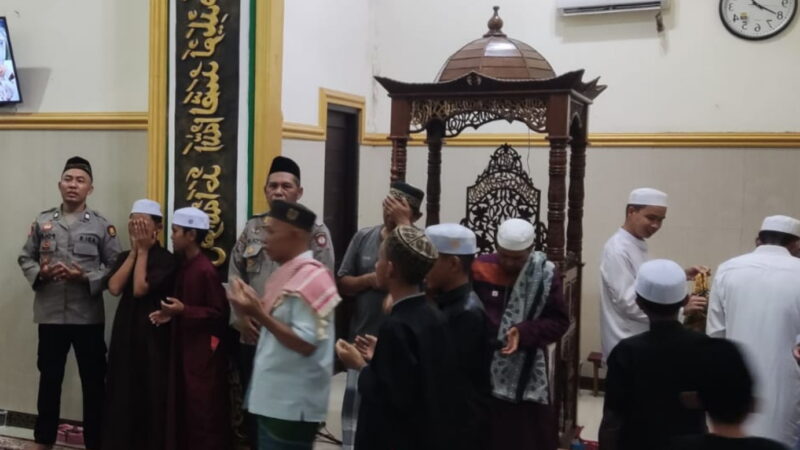 POLRES KOTIM LAKSANAKAN TARLING DI MASJID AL HADI MUTAQIN SAMPIT.