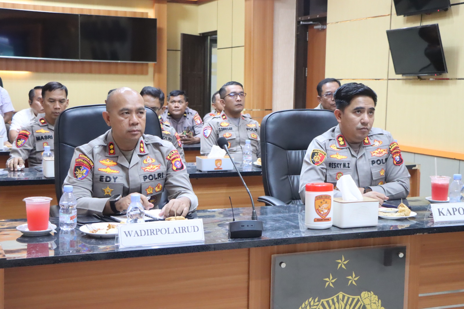 Polres Kotim Mengikuti Vidio Conference, Kapolri Pimpin Anev Sitkamtibmas Terkini Dan Kesiapan Pengamanan Unras.