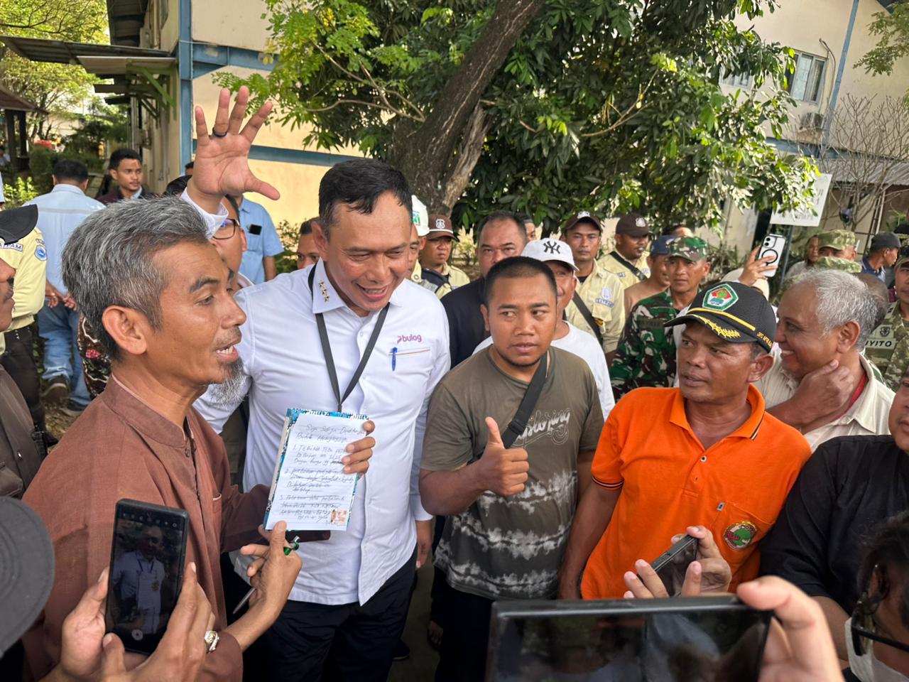 Aksi Demo Berakhir Damai Setelah Dirut BULOG Pastikan di tahun 2026 Menyerap Tebu Petani Blora melalui PT GMM Sesuai Harga Pemerintah