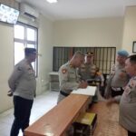 Si Propam dan Pamenwas Sisir Tahanan, Pastikan Kondusif