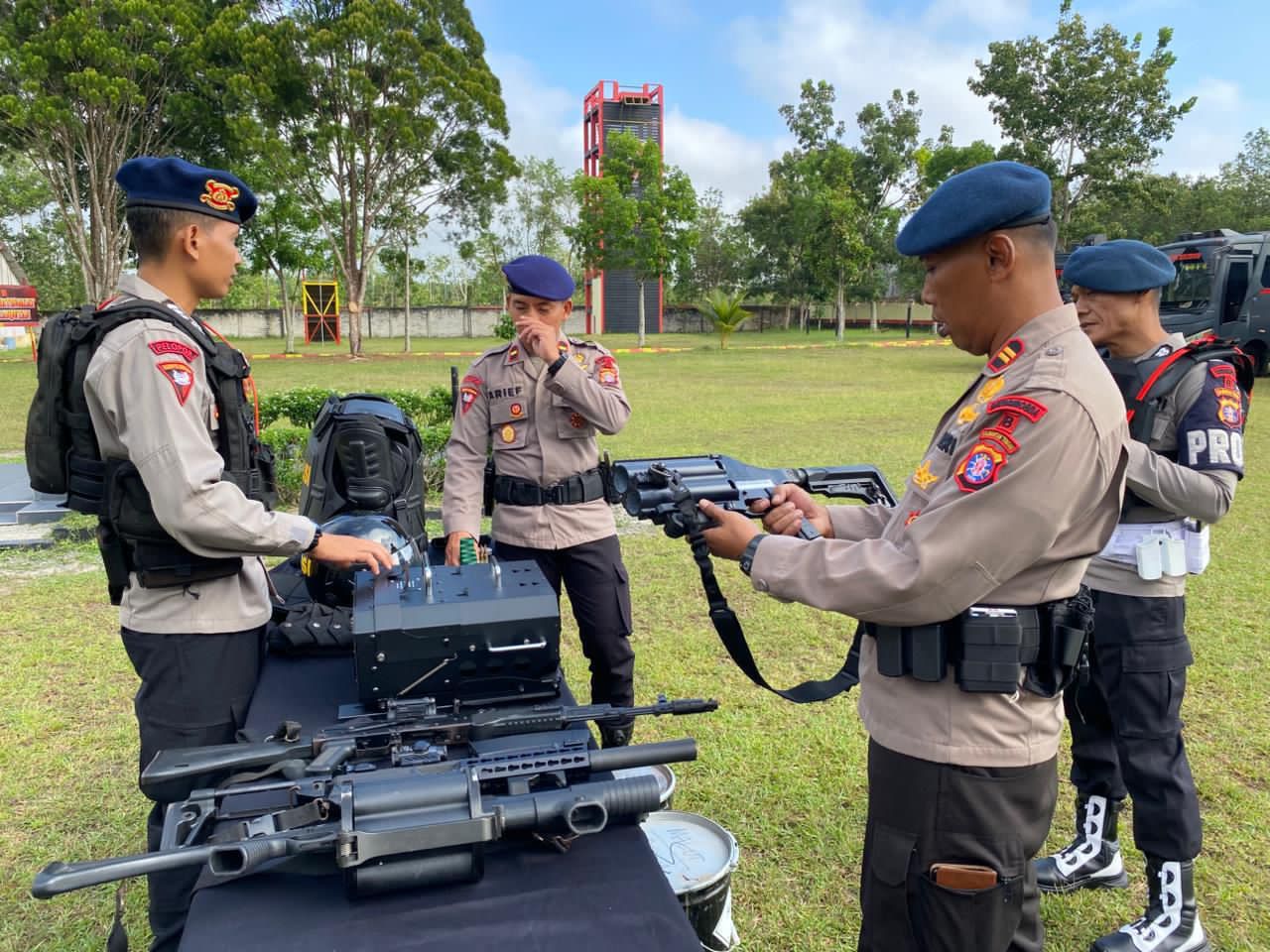Perkuat Kesiapsiagaan Jelang May Day, Kompi 3 Batalyon B Pelopor Gelar Apel Satuan dan Cek Sarpras