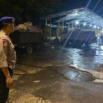 Susuri Dermaga hingga Pasar PPM, Satpolairud Polres Kotim Gencarkan Patroli Rawan Malam Cegah Kejahatan dan Premanisme