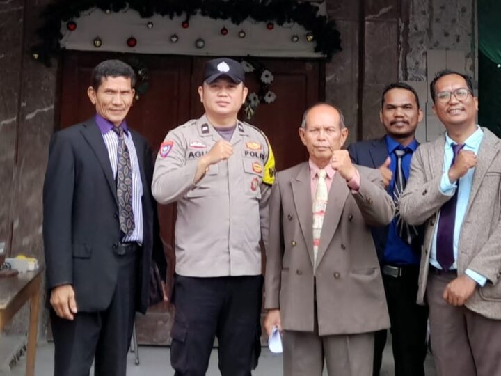Polsek Pasar Kemis Laksanakan Minggu Kasih di Gereja GKY Suvarna Sutera