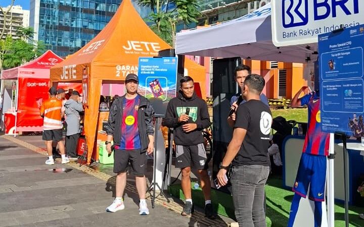 BRI KC Jakarta Sudirman 1 Luncurkan Kartu Debit Edisi Khusus FC Barcelona di CFD Sudirman