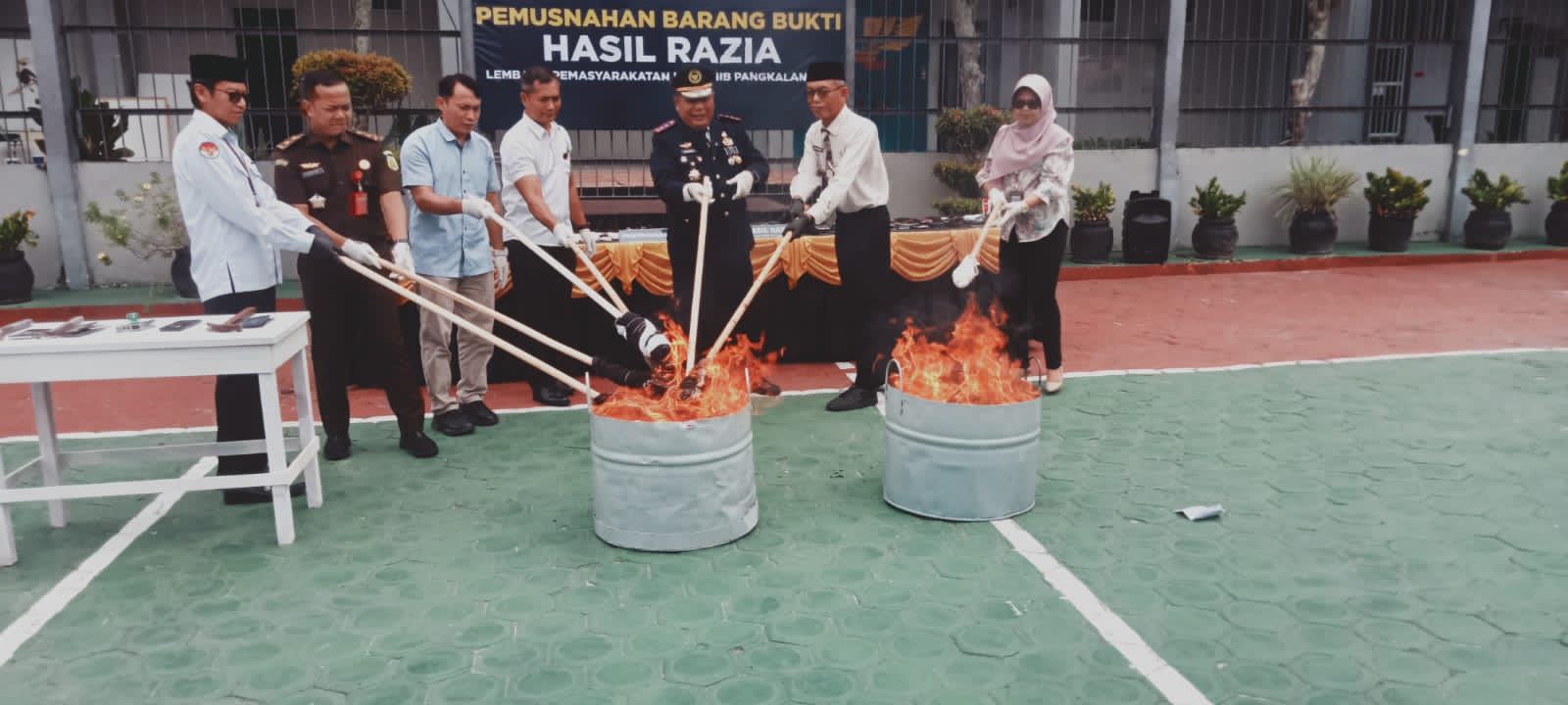 Lapas Kelas IIB Pangkalan Bun Musnahkan 140 HP, Tegaskan Komitmen Bersih dari Narkoba dan Pungli