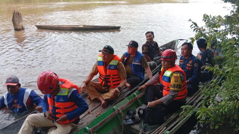 Pelajar MTs Parenggean Ditemukan MD Diduga Terbawa Arus Sungai Tualan.