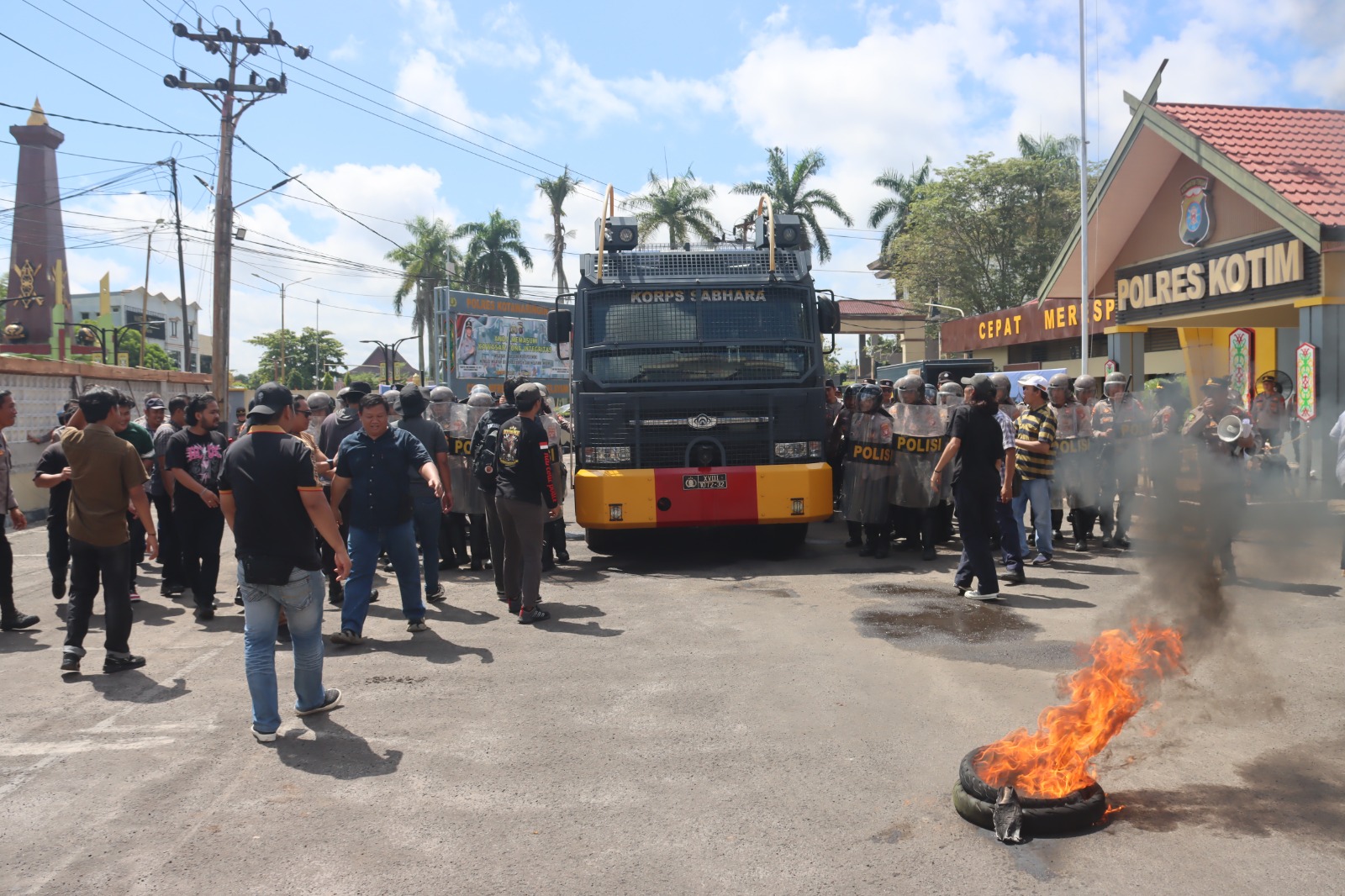 Jelang May Day 2026, Polres Kotim Gelar Latihan Sispamkota Guna Pastikan Keamanan Kondusif