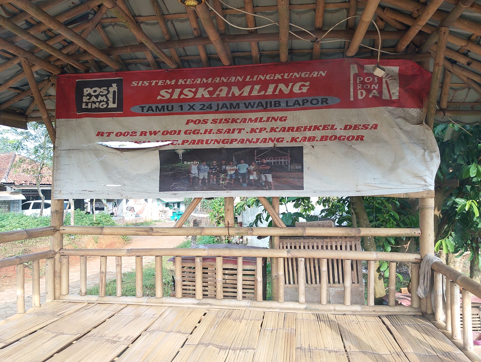 Fasilitas Keamanan Warga Dirusak, Pos Siskamling RT 002/RW 001 Desa Pingku Menjadi Sasaran Vandalisme