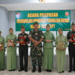 Dandim 1015/Sampit Pimpin Upacara Pelepasan Purnawira dan Purnatugas Perwira dan Bintara