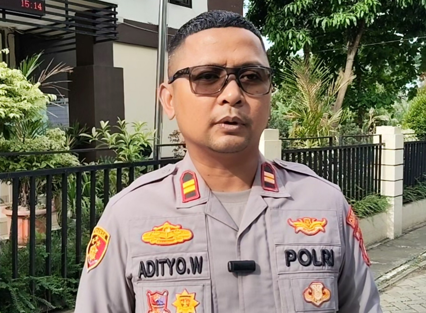 Kepergok di Garasi, Pelaku Bobol Rumah Kosong bawa emas senilai Rp 100 juta di Tangerang Ditangkap Polisi