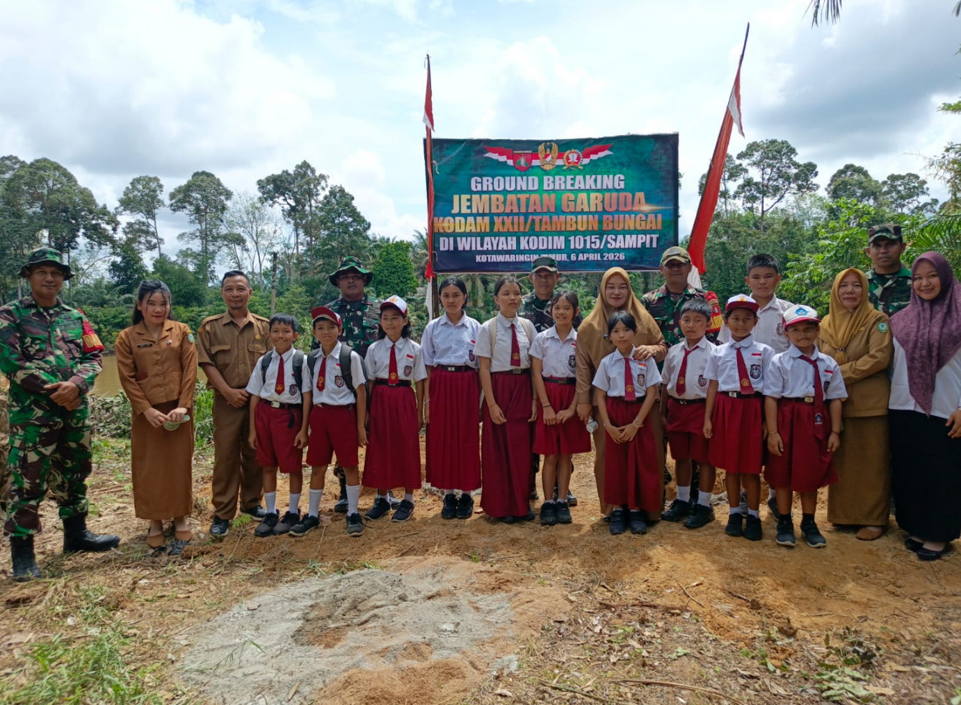Pembangunan Jembatan Garuda, Menjawab Harapan Rakyat Dusun Tandang