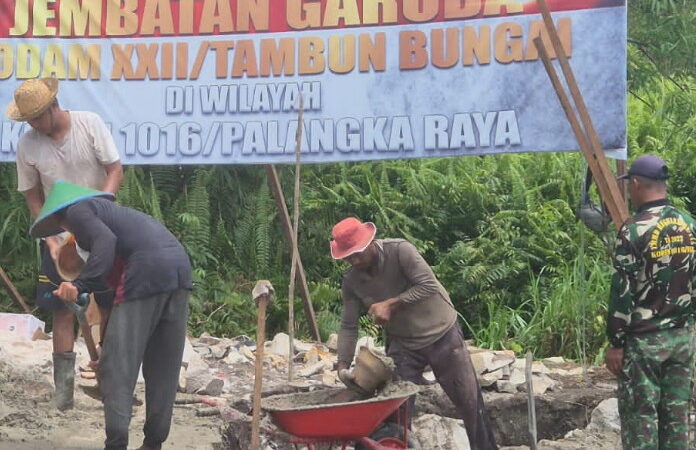 TNI Hadir Untuk Rakyat, Pembangunan Jembatan Garuda Terus Berlanjut