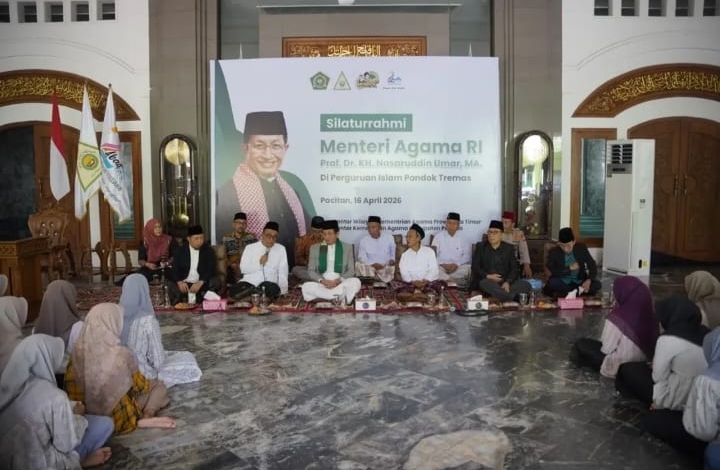 Menteri Agama RI Nasaruddin Umar Hadir Dalam Dzikro Haul KH Abdul Manan Dipomenggolo di Sarean Gede Desa Semanten Pacitan