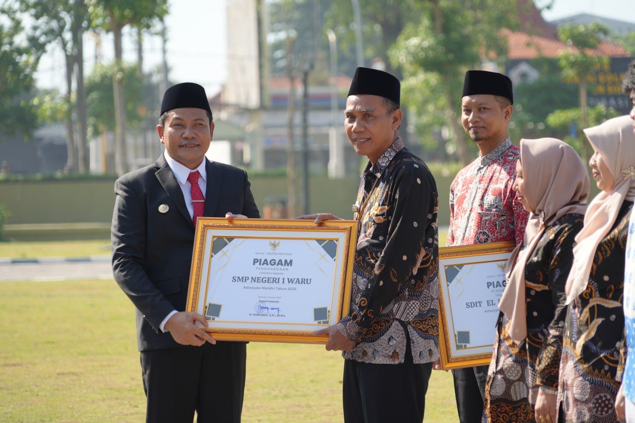Pemkab Sidoarjo Gelar Upacara Hari Otonomi Daerah XXX dan Hari Pendidikan Nasional 2026
