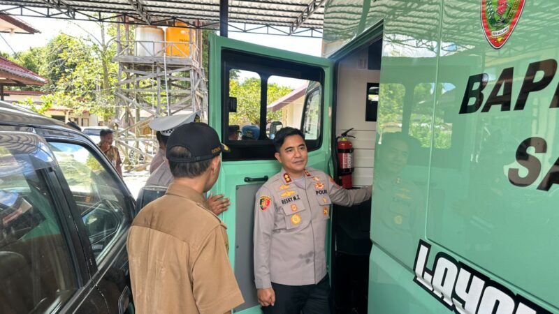 Tingkatkan Kualitas Layanan, Kapolres Kotim Cek Langsung Loket Pelayanan dan Mobil Samsat Keliling