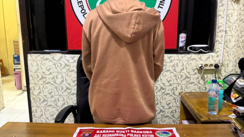 Nekat Edarkan Sabu, Seorang Ibu Rumah Tangga di Bukit Raya Diringkus Satresnarkoba Polres Kotim
