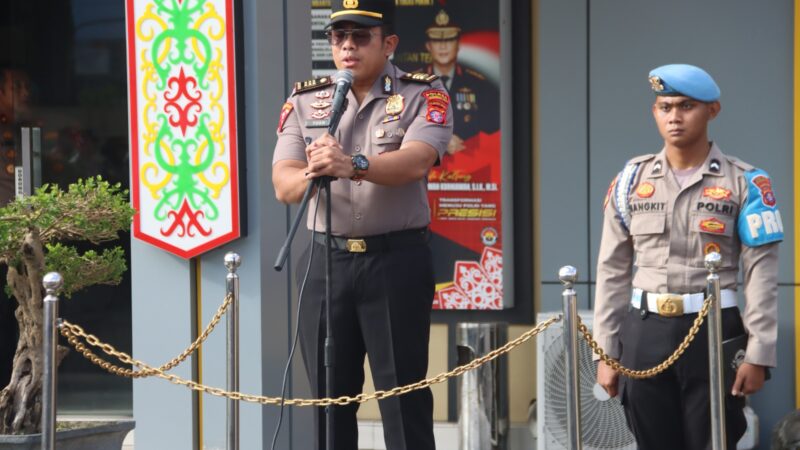 Pimpin Apel Jam Pimpinan, Kabag Ops Polres Kotim Tekankan Profesionalisme dan Sosialisasi Super App Polri