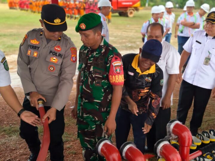 Antisipasi Karhutla, Polsek Cempaga Hulu Hadiri Apel Siaga di PT. BGA Desa Pantai Harapan
