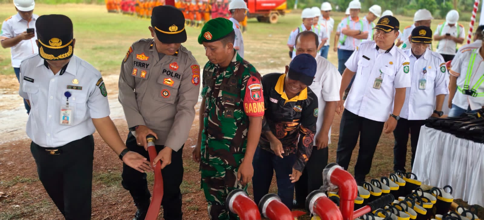 Antisipasi Karhutla, Polsek Cempaga Hulu Hadiri Apel Siaga di PT. BGA Desa Pantai Harapan