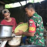 Kampung Pancasila Jadi Wadah Persatuan, Babinsa Kodim 1015-03/Mentawa Baru Ketapang Aktif Bangun Komunikasi dengan Warga