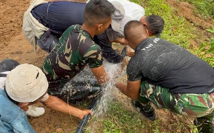 Sumber Kehidupan Lewat Pipanisasi TMMD ke-128, Air Melimpah di Desa Banyuasih