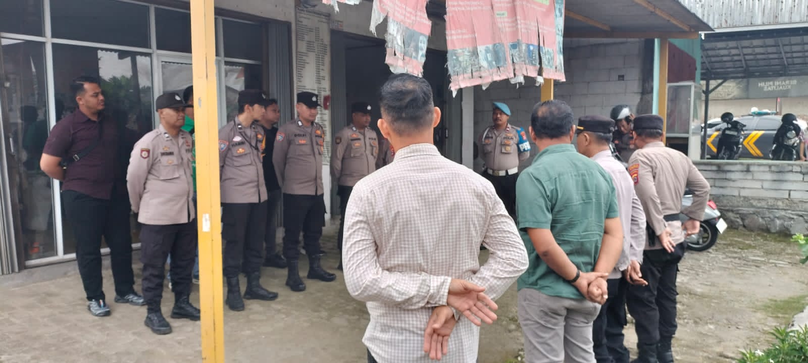 Kapolsek Panongan Pimpin Apel Pengamanan Peresmian Koperasi Merah Putih, 28 Personel Disiagakan