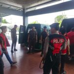 Polres Kotim Kawal Ketat Pemindahan 37 Tahanan ke PN Sampit, Pastikan Sidang Berjalan Aman