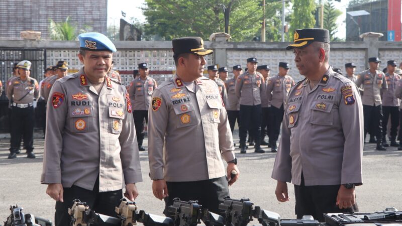 Tegakkan Disiplin, Bidpropam Polda Kalteng Periksa Senpi Personel Polres Kotim