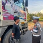 Sat Lantas Polres Kotim Gelar Razia Simpatik, Perkuat Edukasi Keselamatan di Jalan