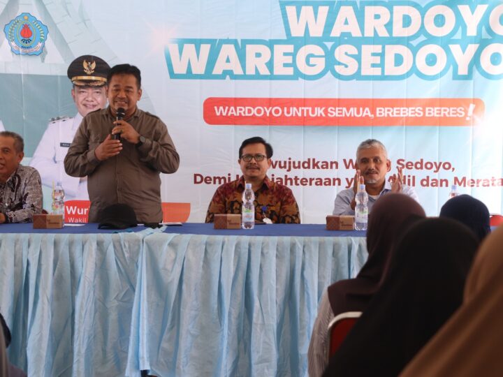 Wujud Kepedulian dan Penguatan Jaring Pengamanan Sosial Pemkab Brebes Salurkan 2,056 Paket Bansos