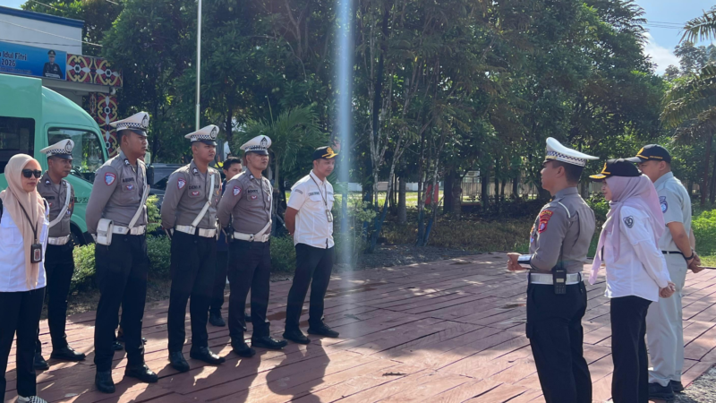 Mudahkan Warga, Satlantas Polres Kotim dan Bapenda Gelar Razia Simpatik: Bayar Pajak Kini Bisa di Jalan
