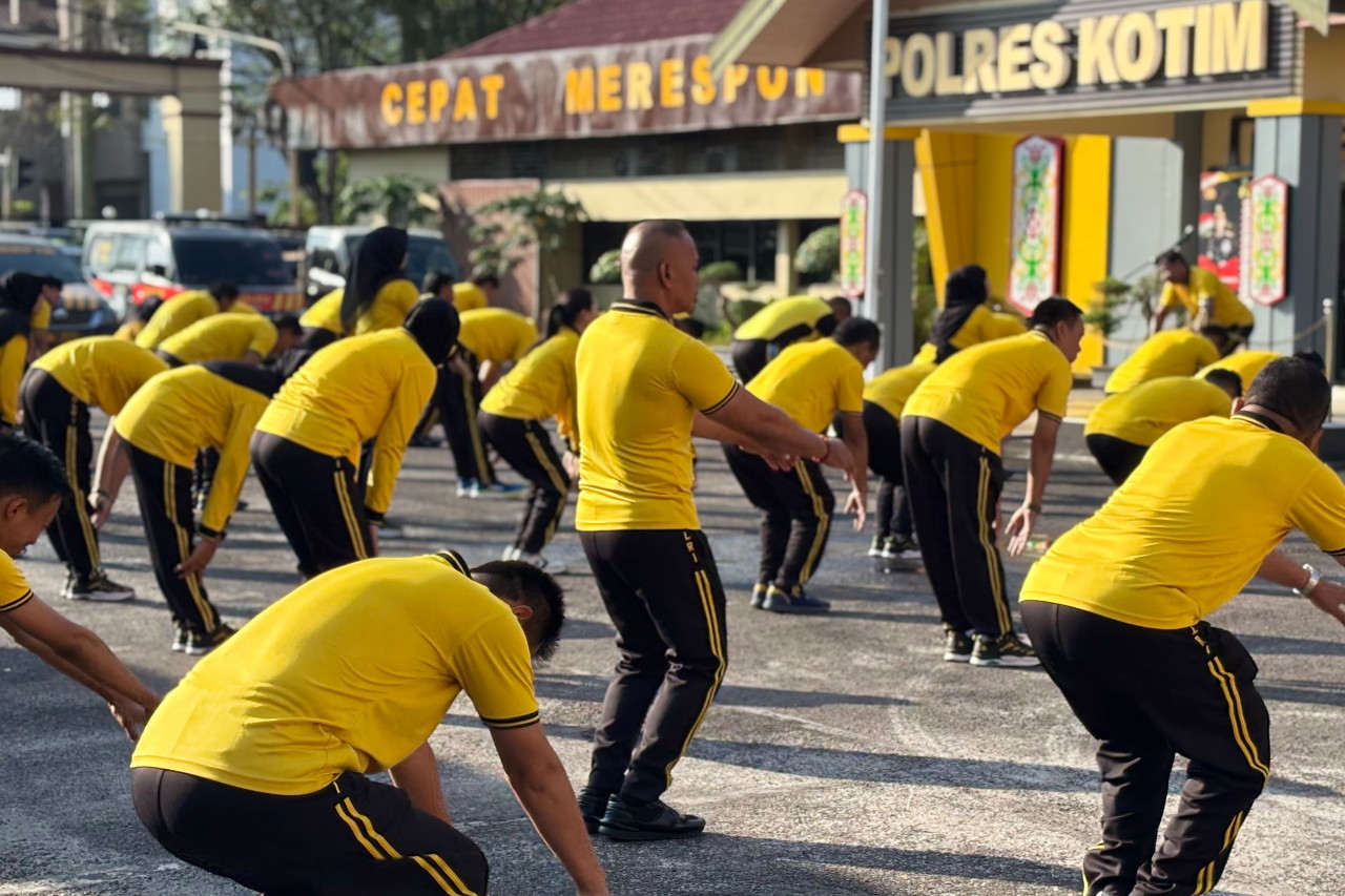Jaga Stamina Layani Masyarakat, Polres Kotim Rutin Gelar Olahraga Pagi Setiap Jumat