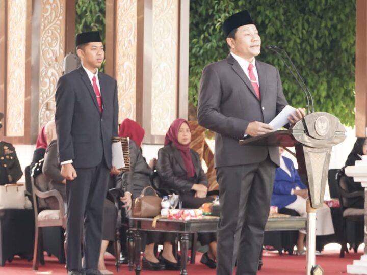 Bupati Sidoarjo Subandi Pimpin Upacara Hari Lahir Pancasila “Pancasila Harus Menjadi Ideologi yang Hidup di Tengah Masyarakat”.