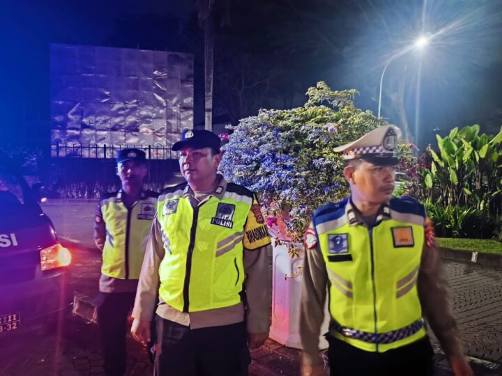 Patroli KRYD Polsek Cikupa Sisir Kawasan Citra Raya, Antisipasi Gangguan Kamtibmas dan Kejahatan Jalanan