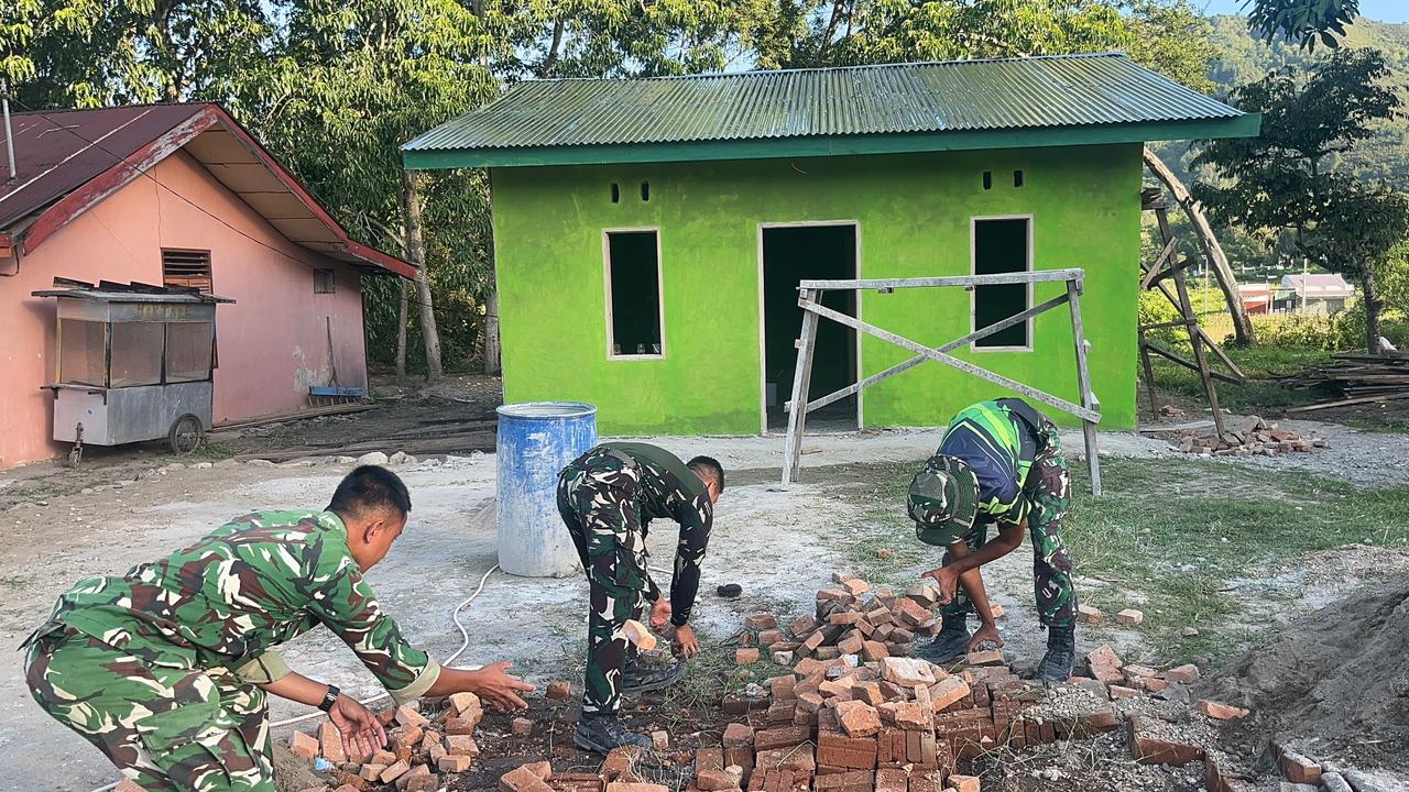 Program RTLH Bantuan Presiden Prabowo Hampir Rampung, Rumah Tiopan Simanjuntak Masuki Tahap Finishing