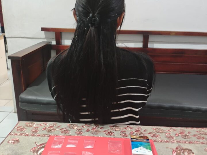 Nekat Edarkan Sabu, Seorang Perempuan di Sampit Ditangkap Polsek Ketapang Bersama 4,37 Gram Barang Bukti
