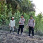 Kapolsek Kumai Aiptu Lilik Kurniawan Mewujudkan Dukungan Polri Pada Ketahanan Pangan Tanam Jagung Hibrida