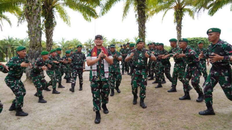 Pangdam I/BB Kunjungi Kipan-A Yonif 125/SMB, Perkuat Moril dan Soliditas Prajurit