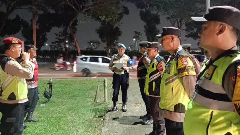 Si Propam Polresta Tangerang Cek Kesiapan Personel dalam Apel Patroli Pusaka di Citra Raya