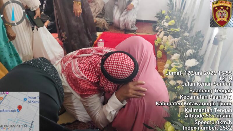 Penuh Haru dan Syukur, Kedatangan Jemaah Haji Asal Sampit Disambut Isak Tangis Bahagia Keluarga