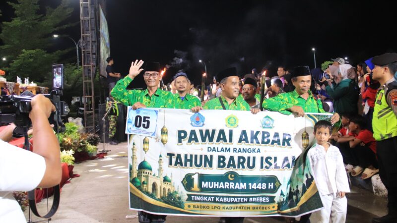 Menyambut Datangnya 1 Muharram 1448 H, Pemkab Brebes Adakan Pawai Obor