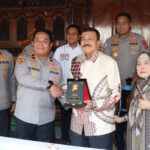 Dampingi Wakapolda, Kapolresta Tangerang Anjangsana ke Mantan Kapolda Banten