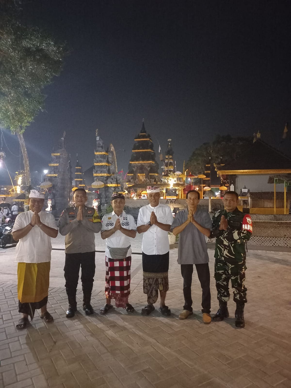 POLSEK TIGARAKSA MELAKSANAKAN KEGIATAN PENGAMANAN PERINGATAN HARI SUCI GALUNGAN 2026