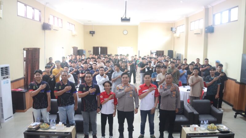 Peringati HUT Bhayangkara ke-80, Kapolres Kotim Resmi Buka Turnamen E-Sport Mobile Legends