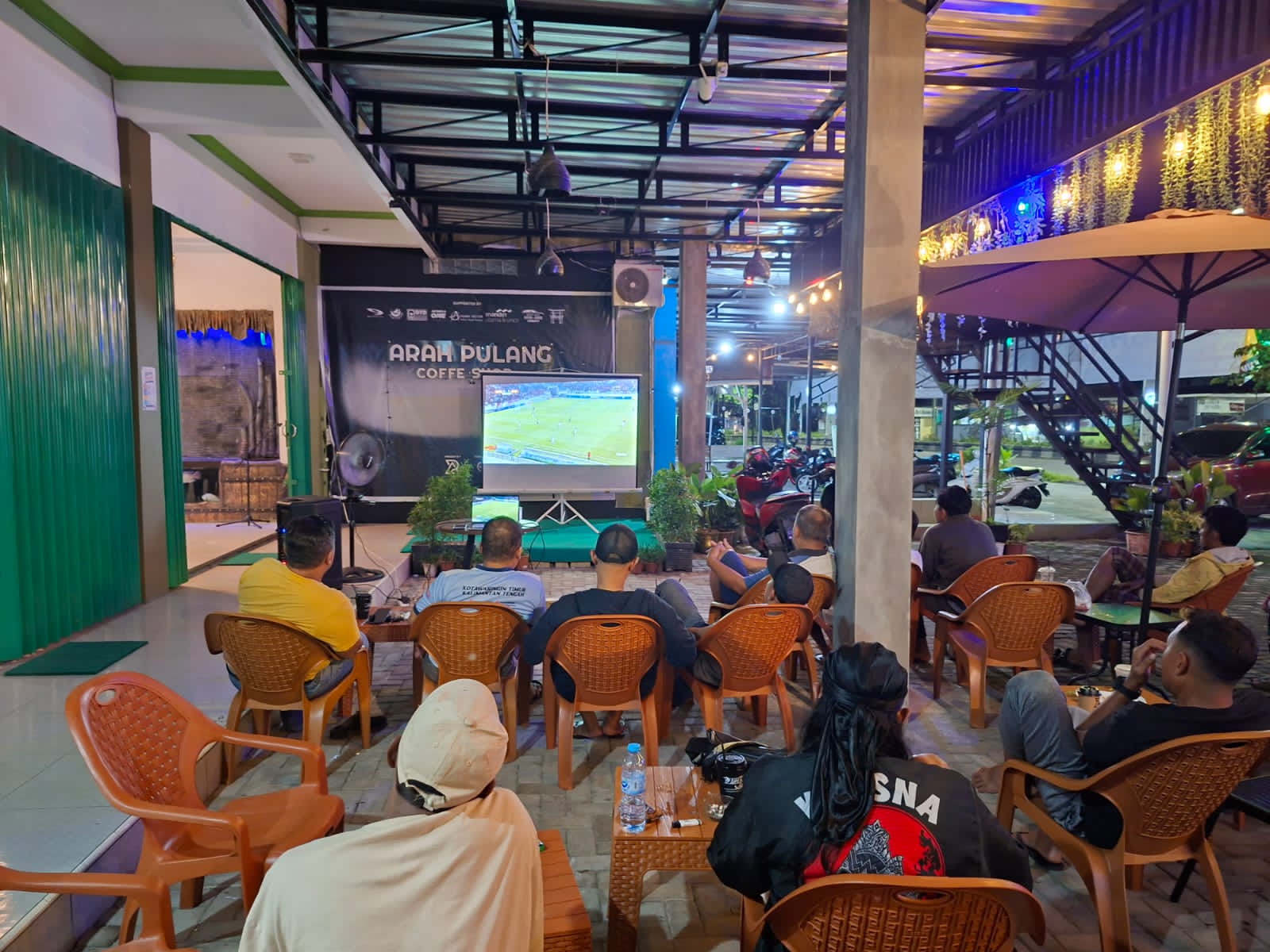 Pererat Silaturahmi, Kodim 1015/Sampit Gelar Nobar Piala Dunia 2026 Bersama Warga