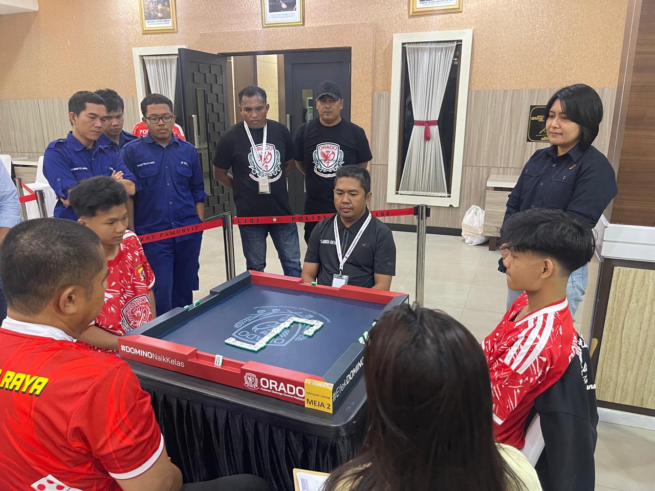 Semifinal Domino Orado Kapolda Cup: Dua Personel Polresta Palangka Raya Harumkan Nama Kesatuan