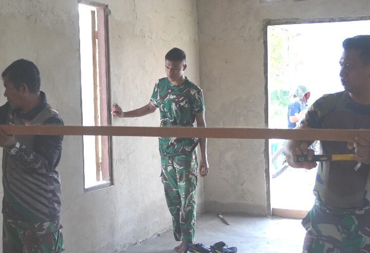 Kodim 1015/Sampit Laksanakan Karya Bakti Rehab RTLH Tahun 2026