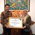 Raih Penghargaan Kualitas Pelayanan Tertinggi, Plt Kadispendikbud Sidoarjo: Bukti Sinergi Pemkab dan Sekolah